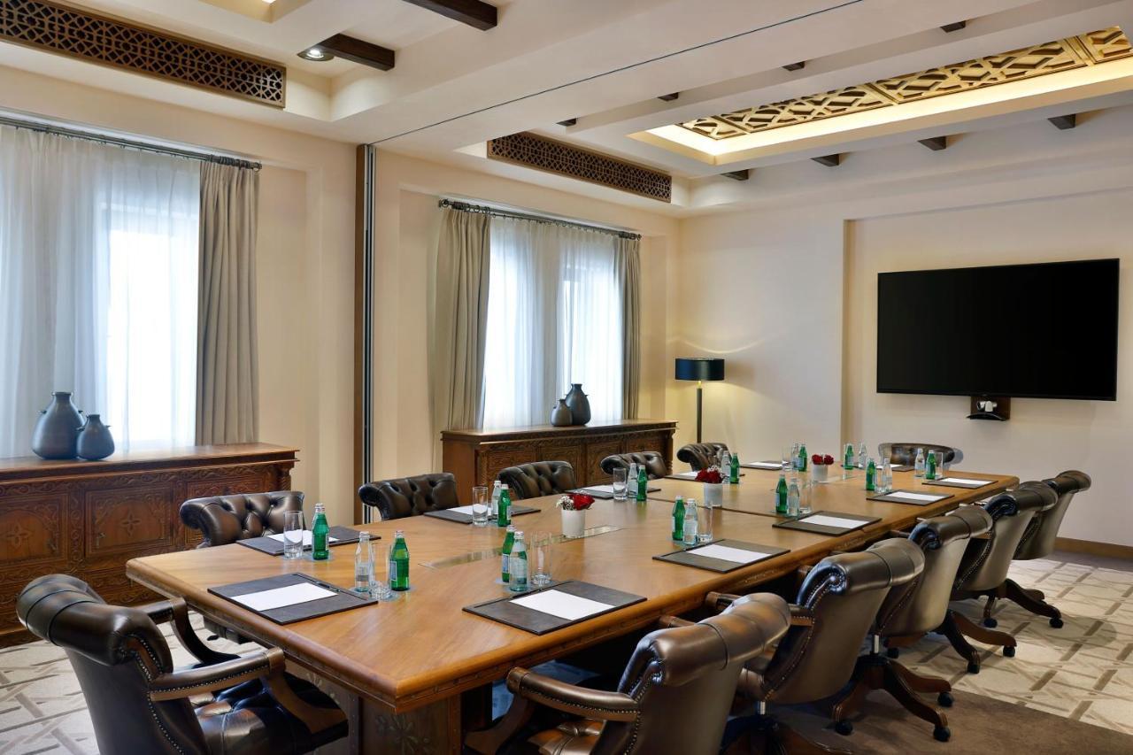 Al Wathba, A Luxury Collection Desert & Spa, Resort 5*
