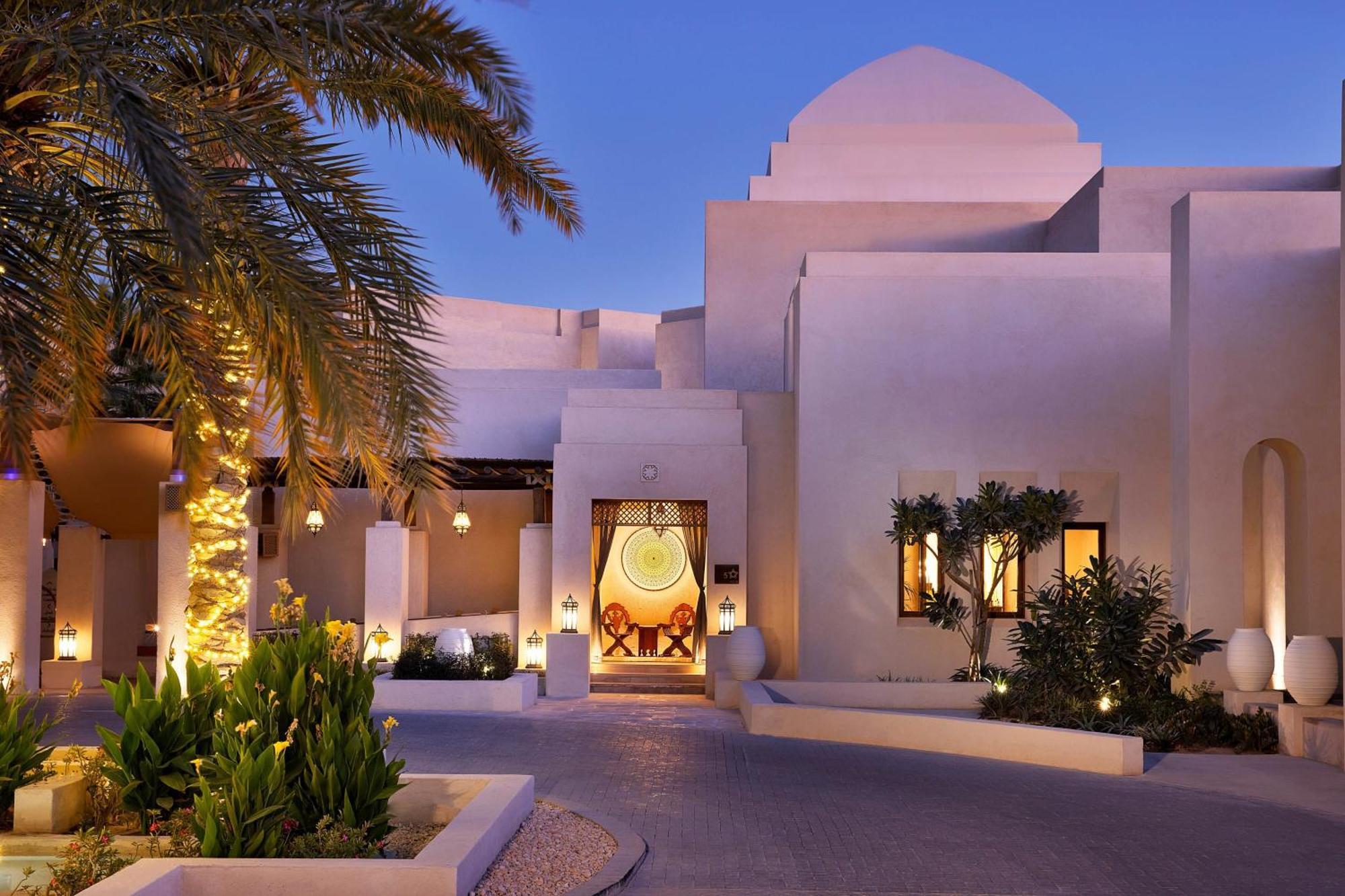 Al Wathba, A Luxury Collection Desert & Spa, Resort 5*